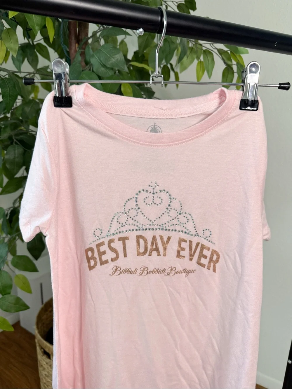 DISNEY “Best Day Ever” Tee Kids Size M Pink Princess Shirt